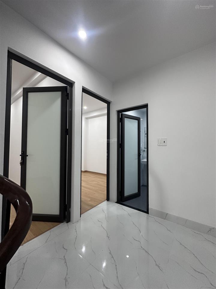 Bán nhà tựu liệt, ngay gần khu đô thị linh đàm, nhà 4 tầng ở ngay