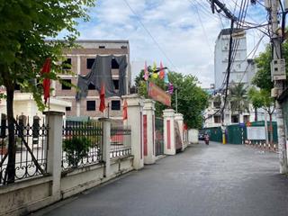 Bán nhà lô góc ô tô, kinh doanh / hàng xóm linh đàm, gần bx nước ngầm