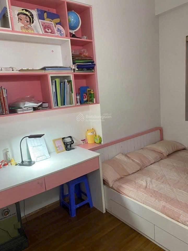 Bán căn hộ 2pn view hồ linh đàm / giá tốt, nhà đủ nội thất về ở ngay