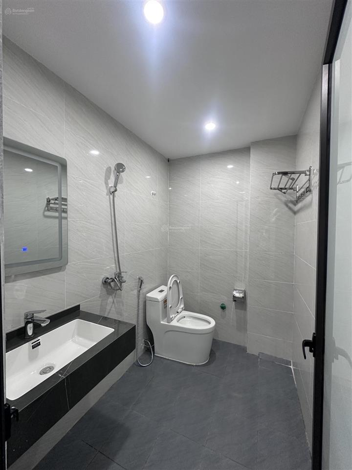 Chỉ 5, x tỷ có ngay nhà 50m2 /gần trung tâm thương mại thanh trì / xây mới