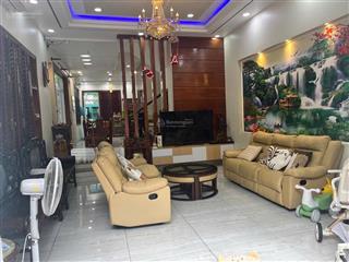 Bán biệt thự góc 2 mặt tiền kdc gia hòa, phước long b, tp thủ đức. dt 252m2, giá chỉ 20.5 tỷ tl