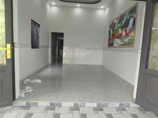 Giá chỉ 2tỷ2  nhà bán lầu trệt 121m2  nhà còn mới, dọn vào ở ngay trước tết