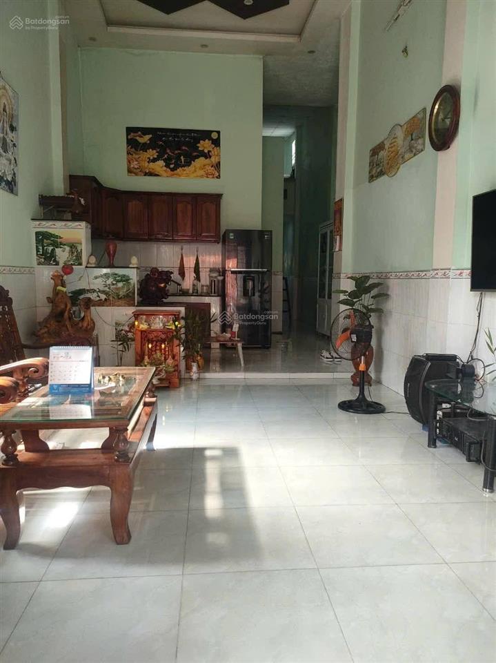 Giá 2tỷ75, nhà 110m2 (ngang 4m5, thổ cư 84m2) hẻm ôtô, sân ôtô, gần ngã tư hòa lân, aeon, ql13