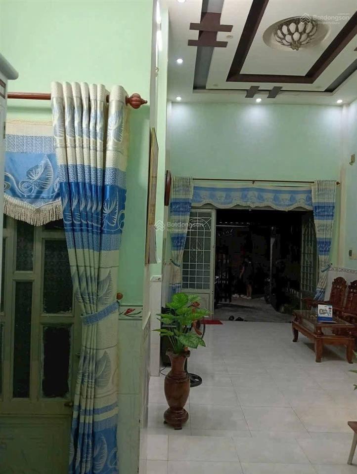 Giá 2tỷ75, nhà 110m2 (ngang 4m5, thổ cư 84m2) hẻm ôtô, sân ôtô, gần ngã tư hòa lân, aeon, ql13