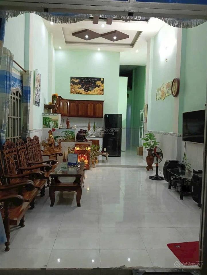 Giá 2tỷ75, nhà 110m2 (ngang 4m5, thổ cư 84m2) hẻm ôtô, sân ôtô, gần ngã tư hòa lân, aeon, ql13