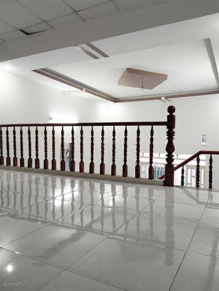 Nhà thuận giao  nhựa 6m ôtô vào tận nơi  75m2 full thổ cư, đậu ôtô thoải mái,