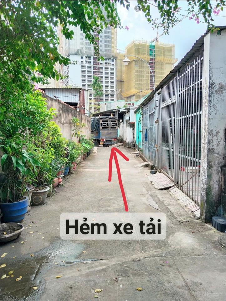 Nhà 2tỷ35  hẻm ôtô  dt 5x20m, thổ cư 73m2  hẻm 4m  ngã tư hòa lân, thuận giao