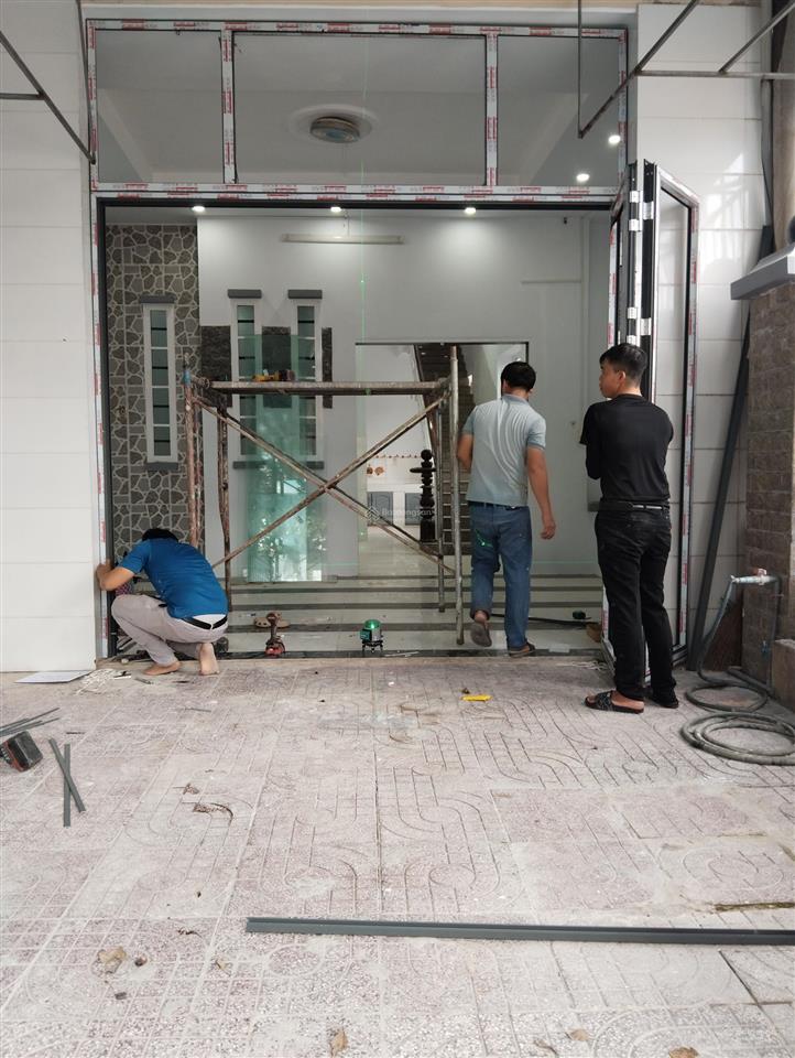 Nhà lầu trệt 78m² full thổ cư, ngang 5m, đường nhựa 7m, sân ô tô, 4pn, giá 3,2 tỷ có thương lượng