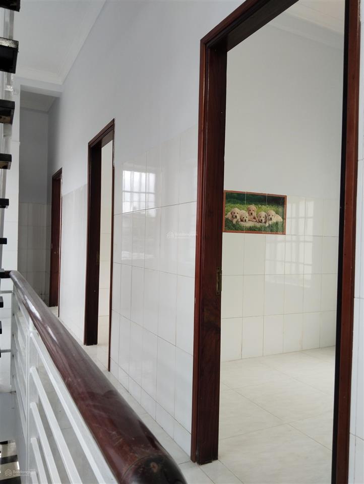 Nhà lầu trệt 78m² full thổ cư, ngang 5m, đường nhựa 7m, sân ô tô, 4pn, giá 3,2 tỷ có thương lượng