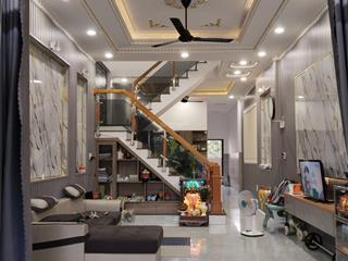 Nhà 4pn, dt 4.3x26 = 113m2, thổ cư 88m2, sân ôtô, sân sau, đường nhựa đang làm