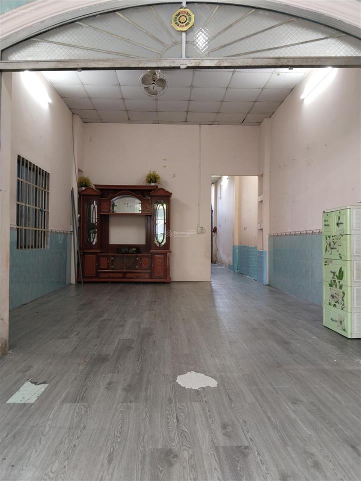 Nhà 100m² (73m² thổ cư) ô tô đậu sân  giá 2,35 tỷ tại thuận giao gần aeon, ql13, vsip1