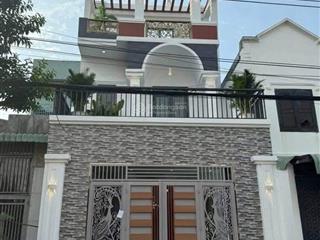 Chỉ 3tỷ9, nhà đẹp mới xây sân ôtô, phòng thờ 3pn, sân thượng, đường rộng ôtô né nhau