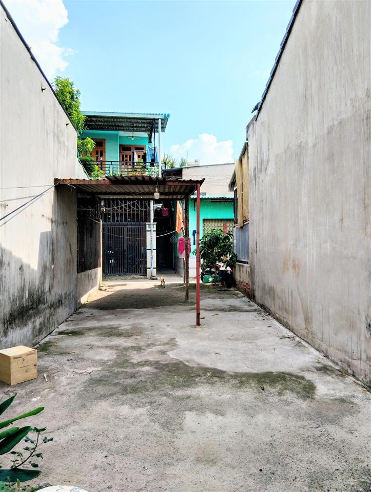 Giá chỉ 2 tỷ 280, dt 101m², đất bình chuẩn gần nhà thờ bà trà, hẻm ô tô