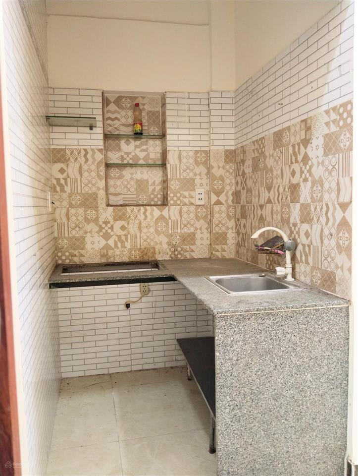 Giá chỉ 1 tỷ 780 triệu có bớt lộc  hẻm xe máy, cách đường lớn chỉ 10m
* vị trí trung tâm lái thiêu