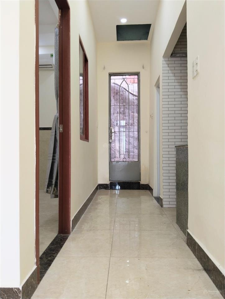 Giá chỉ 1 tỷ 780 triệu có bớt lộc  hẻm xe máy, cách đường lớn chỉ 10m
* vị trí trung tâm lái thiêu
