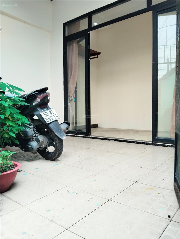 Giá chỉ 1 tỷ 780 triệu có bớt lộc  hẻm xe máy, cách đường lớn chỉ 10m
* vị trí trung tâm lái thiêu