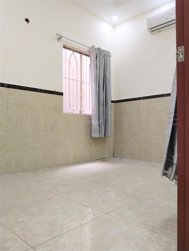 Giá chỉ 1 tỷ 780 triệu có bớt lộc  hẻm xe máy, cách đường lớn chỉ 10m
* vị trí trung tâm lái thiêu
