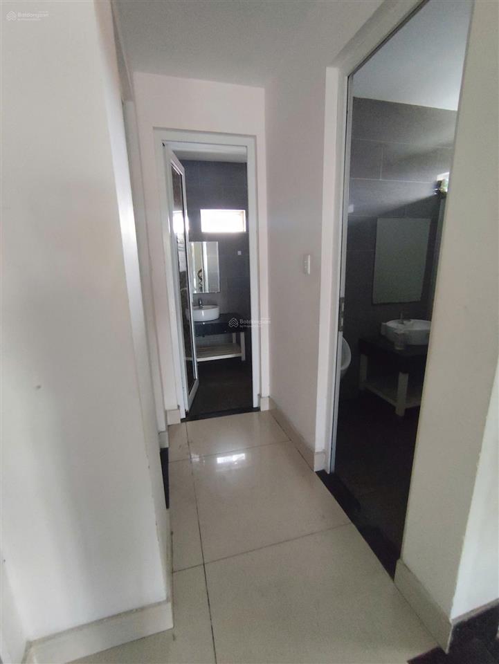 Cho thuê văn phòng mặt tiền đường xuân thuỷ phường thảo điền ,dt 150m2 giá 47 triệu /tháng