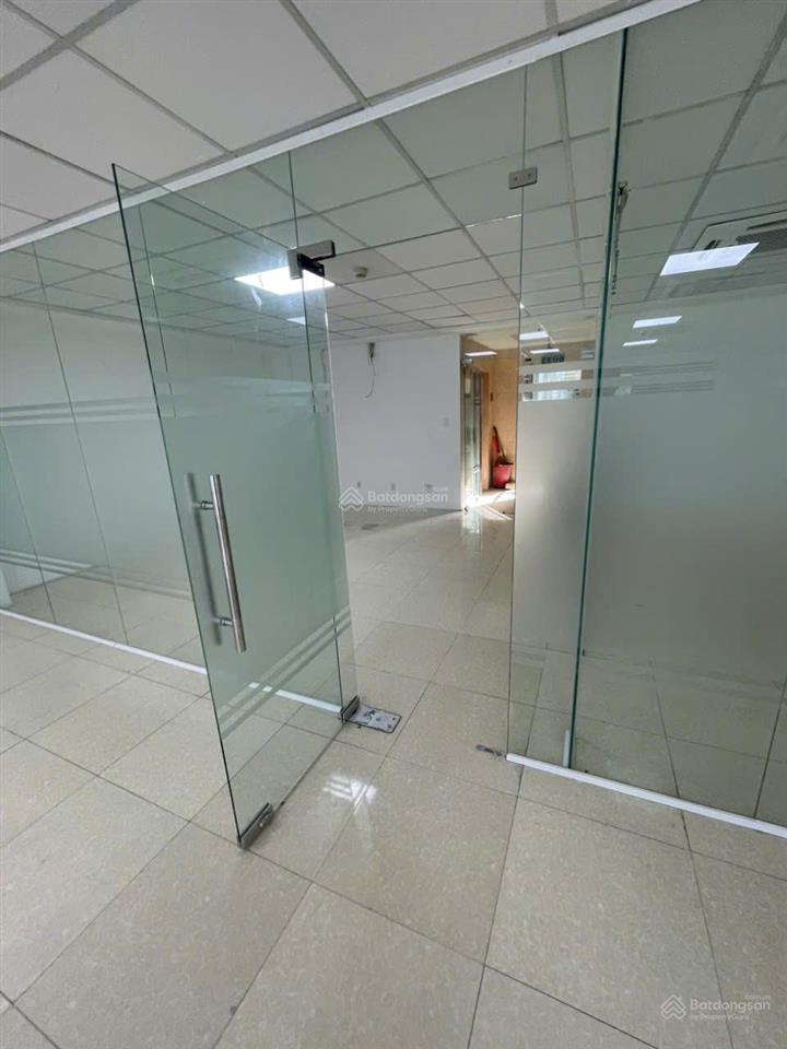 Cho thuê văn phòng mặt tiền đường nguyễn văn thương, p25  dt 100m2 giá 25 triệu/tháng