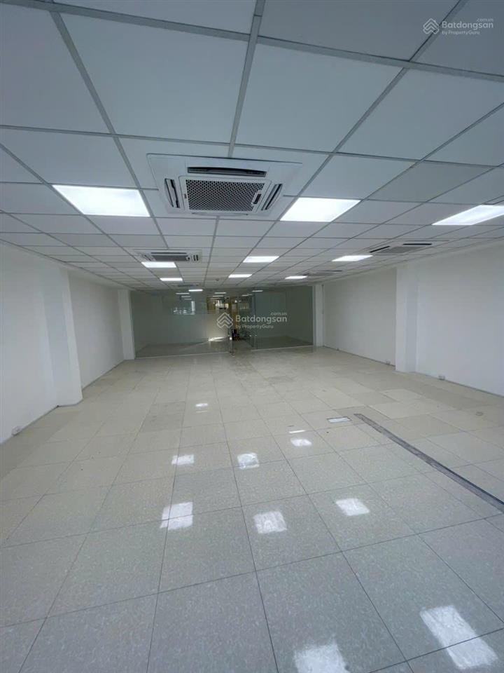 Cho thuê văn phòng mặt tiền đường nguyễn văn thương, p25  dt 100m2 giá 25 triệu/tháng