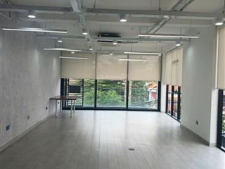 Cho thuê văn phòng đường quốc hương phường thảo điền, q2  dt 80m2 giá 26 triệu/tháng