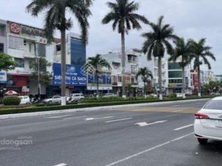 Cần bán nhà cấp 4 diện tích 135m2 đang cho thuê 35tr/ tháng.