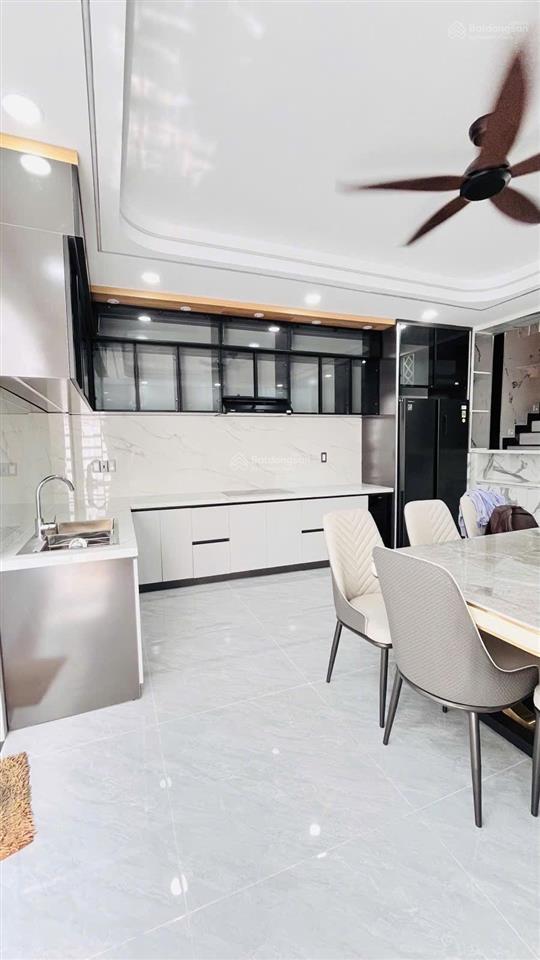 Nhà 5 tầng trần thị hè có thang máy full nội thất