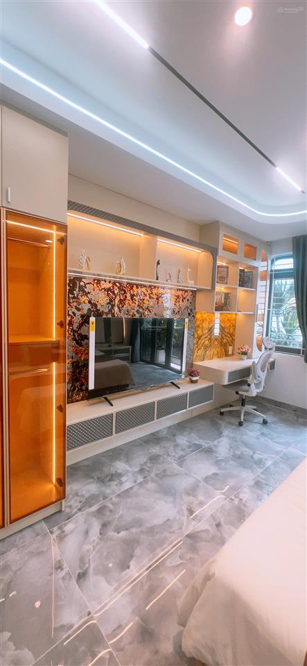 Bán nhà riêng 4pn, 5wc, 52m2 ở phường 11, gò vấp, có thang máy, hẻm xe hơi. 8,49 tỷ vnd