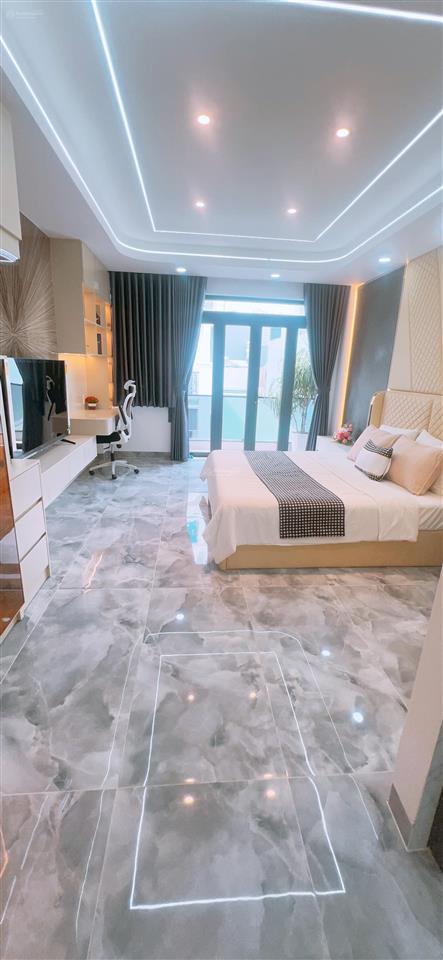 Bán nhà riêng 4pn, 5wc, 52m2 ở phường 11, gò vấp, có thang máy, hẻm xe hơi. 8,49 tỷ vnd