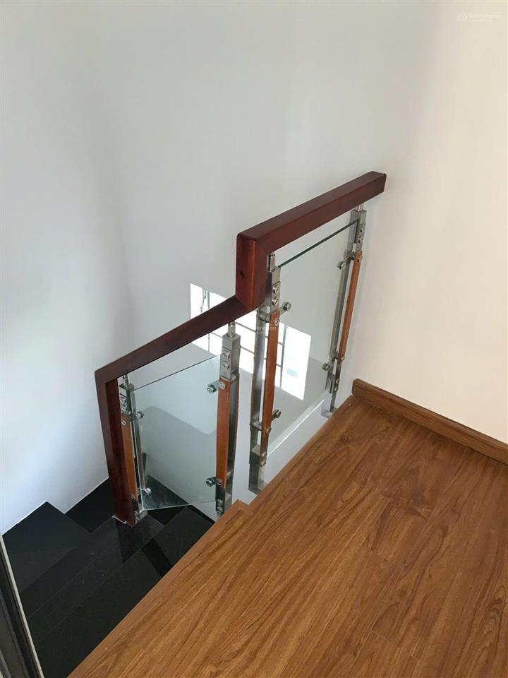 Nhà vị trí đẹp cách hẻm ô tô trần hưng đạo 1 căn nhà
