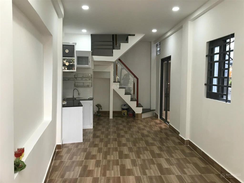 Nhà vị trí đẹp cách hẻm ô tô trần hưng đạo 1 căn nhà