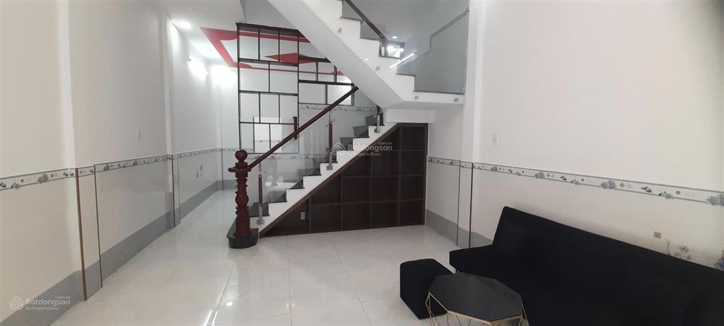 Nhà đẹp, 1 trệt 1 lầu, hẻm nhựa 5m, giá tốt
