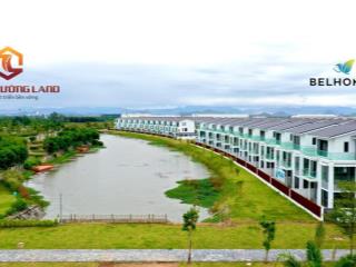 Biệt thự beomes vsip hải phòng 3 mặt thoáng mà giá chỉ hơn 8 tỷ.