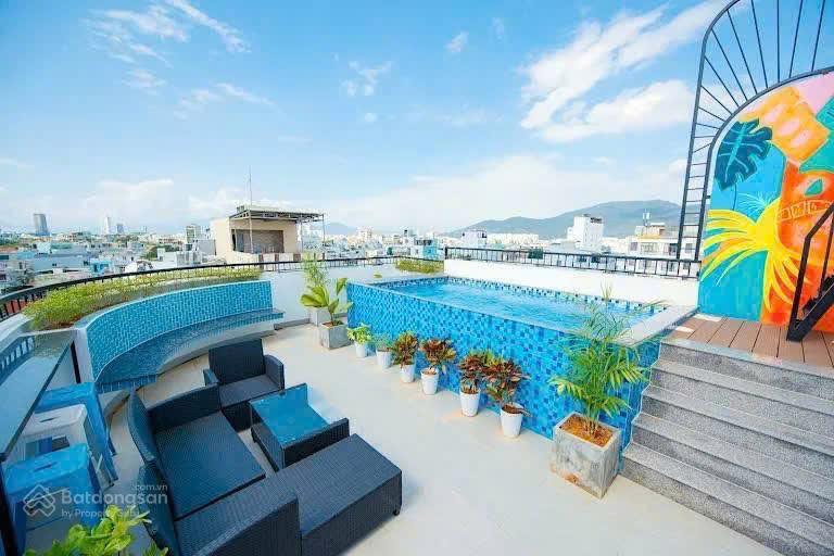Bán tòa căn hộ siêu dòng tiền  góc 2 mặt tiền biển mỹ khê  20 phòng, dòng tiền 400 triệu/tháng