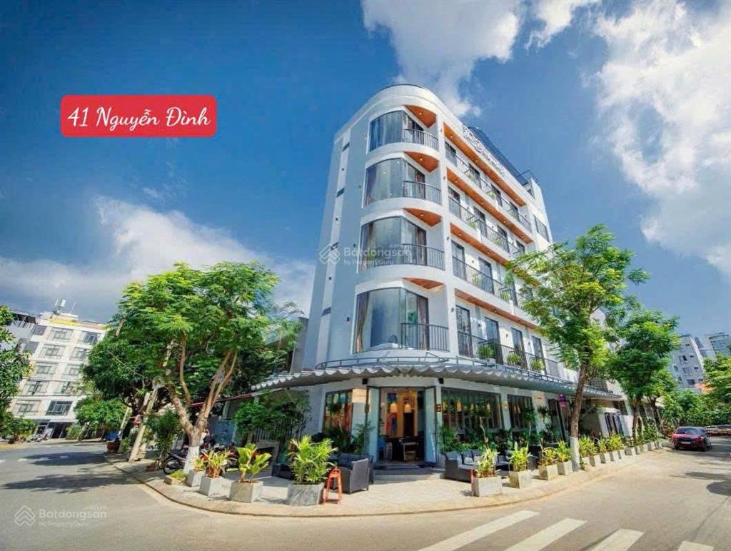 Bán tòa căn hộ siêu dòng tiền  góc 2 mặt tiền biển mỹ khê  20 phòng, dòng tiền 400 triệu/tháng