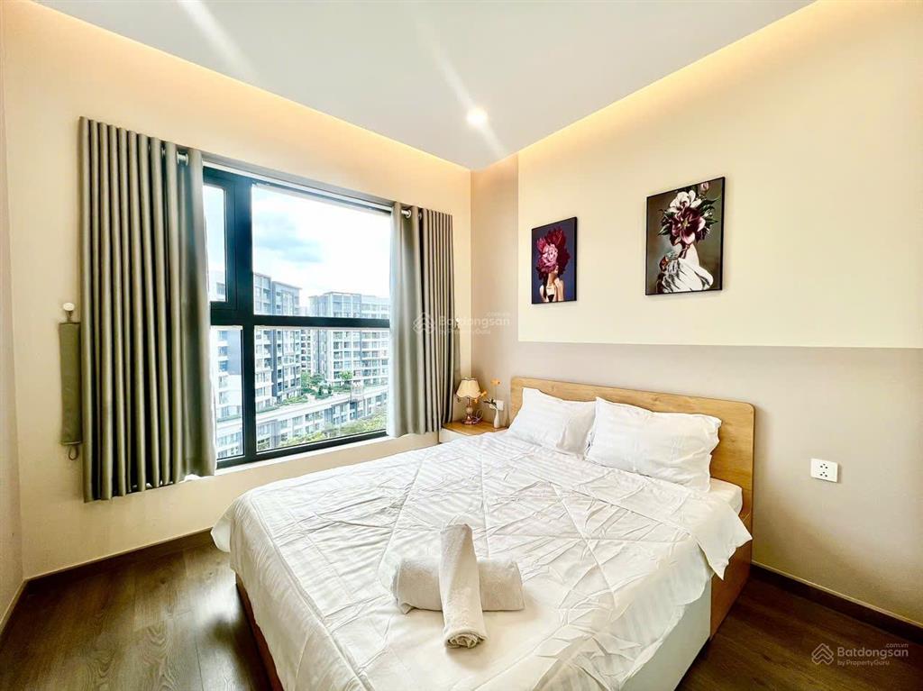 Bán nhanh căn hộ diamond alnata plus 85m2  2 phòng ngủ full nội thất giá 7 tỷ bao hết