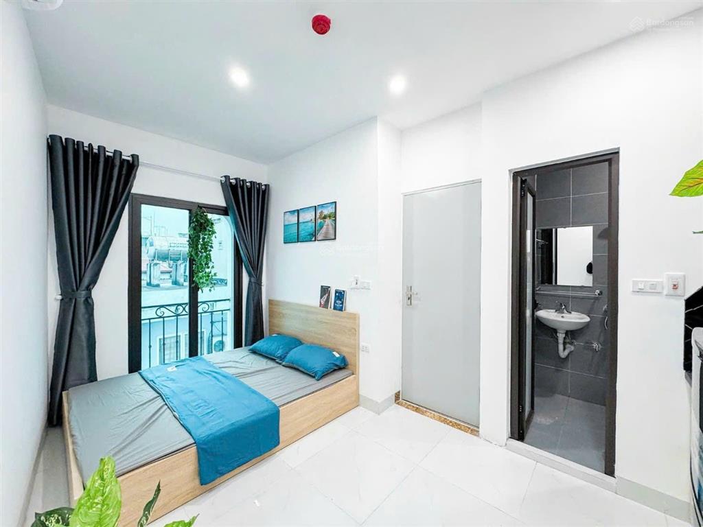 Tòa ccmn mới coong 17p  dòng tiền ~1 tỷ/năm  cạnh đường vđ2.5