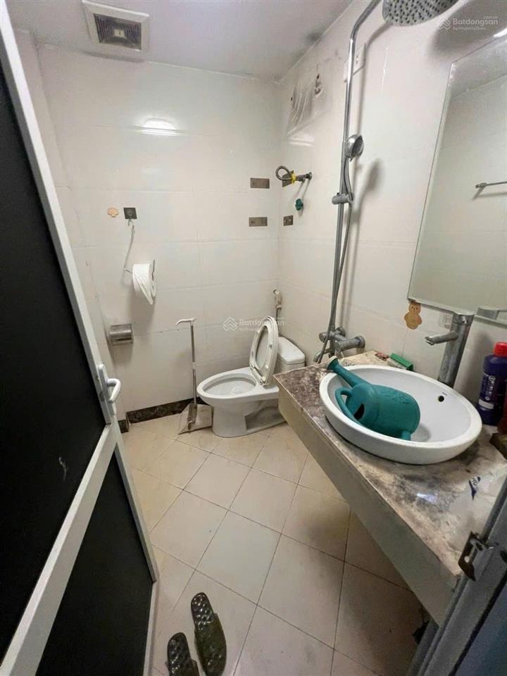 Nhà phân lô lê trọng tấn  hai mặt ngõ ô tô  gần phố  giá tốt