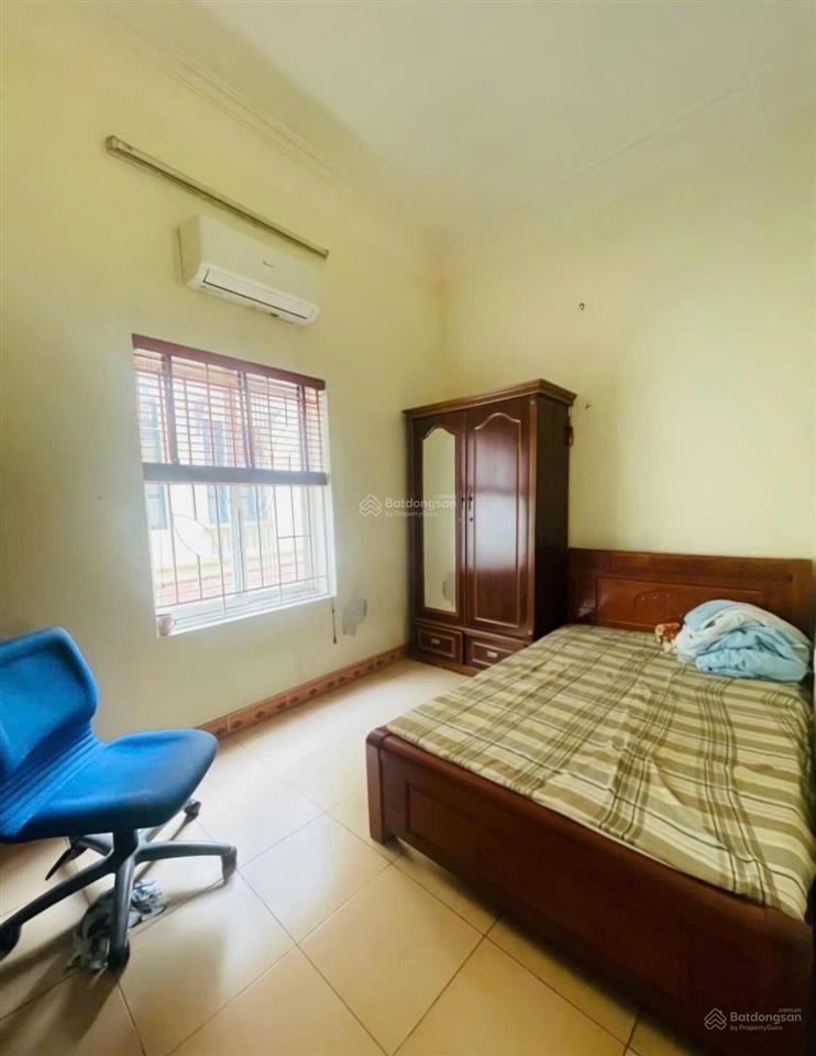 Nhà phân lô  vỉa hè, ô tô tránh  kinh doanh tốt  hơn 17 tỷ