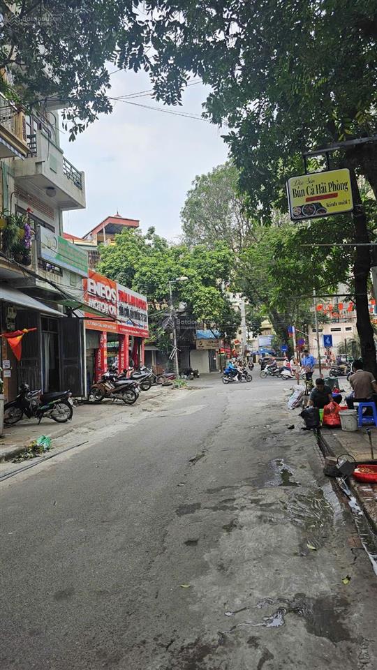Nhà phân lô  vỉa hè, ô tô tránh  kinh doanh tốt  hơn 17 tỷ