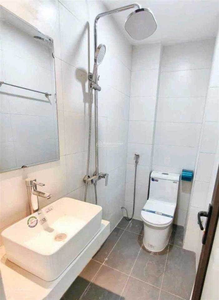 Tòa ccmn nguyễn lân 18p  vf3 đỗ cửa  vận hành sẵn  doanh thu 1,2 tỷ/năm
