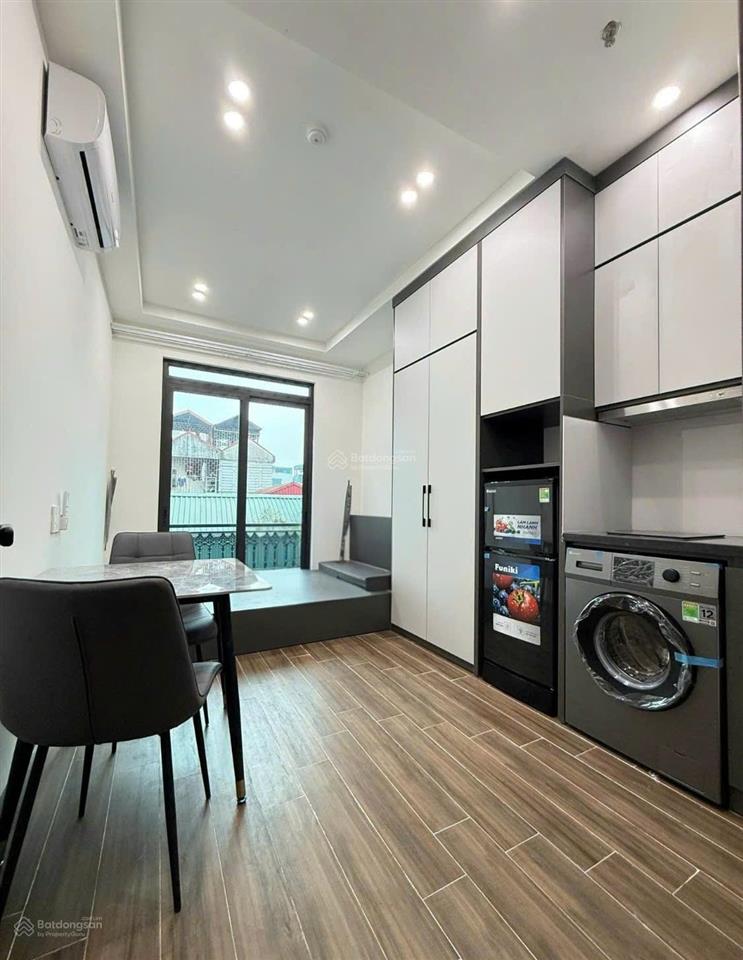 Tòa ccmn khương trung 19p  ô tô đỗ cửa  gần phố  doanh thu ~ 1,1 tỷ/năm