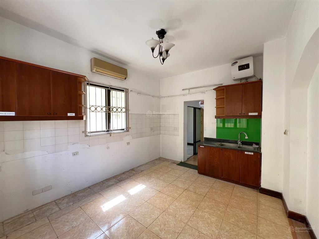 Cho thuê tầng 1, tầng 2 nhà d khu biệt thự thành công villas làm văn phòng