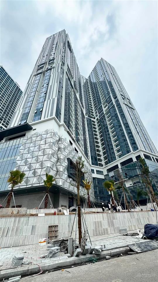 Bán căn vip 3 ngủ 122m2 kepler tower giá tốt, nhận nhà ngay