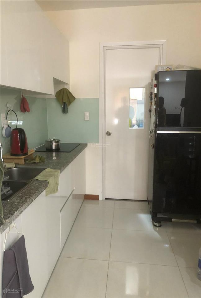 Chính chủ cho thuê căn hộ diamond riverside 3pn đầy đủ nội thất, view quận 1 lầu 25 thoáng mát