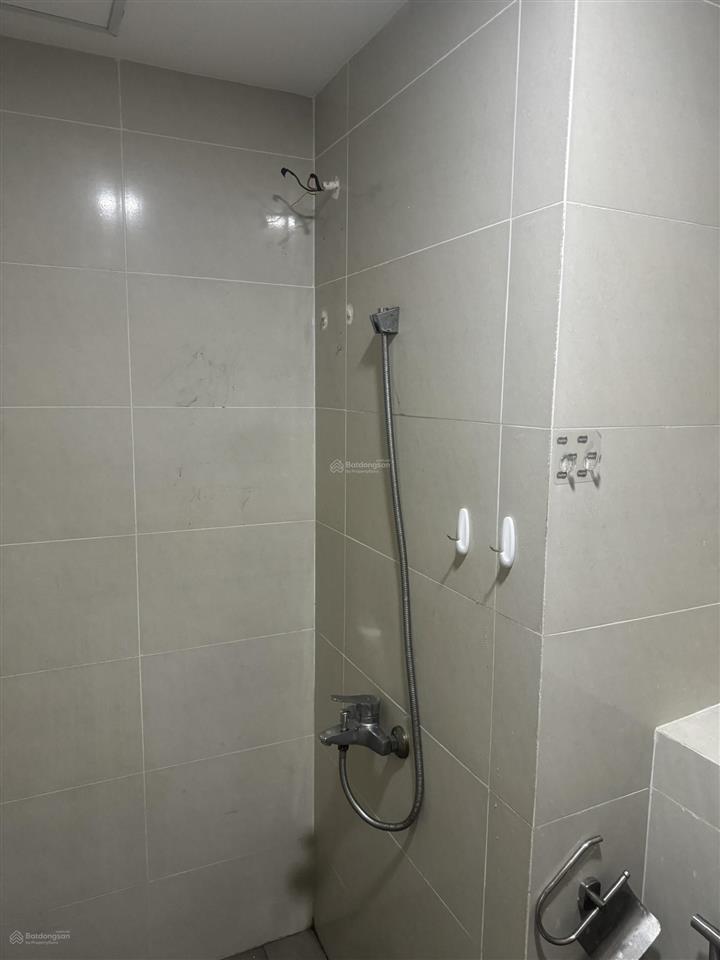 Chính chủ cho thuê căn hộ 2pn tầng 15, có nội thất chỉ 8tr/tháng