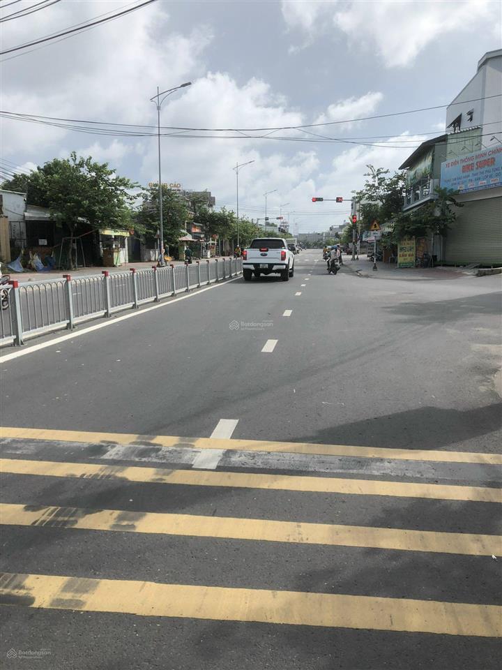 Chủ cần bán đất lớn 39x55m mt hai bà trưng đông hòa, dĩ an, bình dương