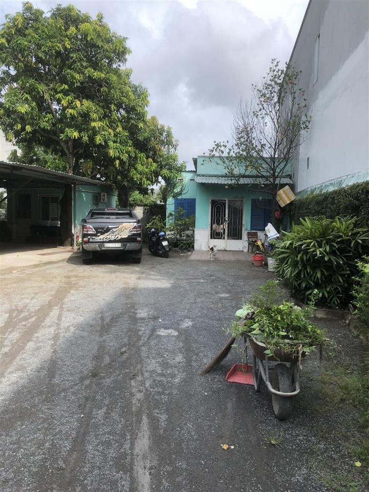 Chủ cần bán đất lớn 39x55m mt hai bà trưng đông hòa, dĩ an, bình dương
