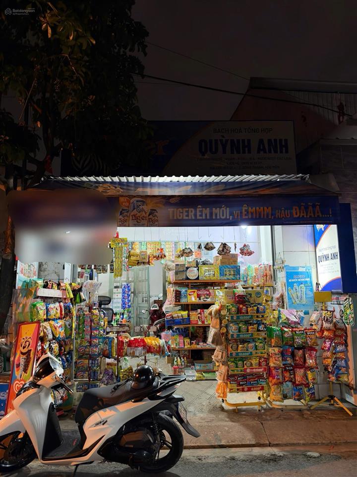Bán đất tặng nhà mt đường lớn, dt 5x20 ngay ubnd đông thạnh, nhà cấp 4 chỉ 5,69 tỷ
