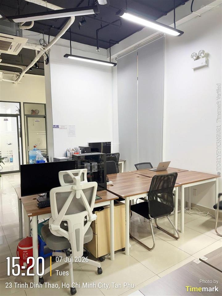 Chỗ ngồi làm việc linh hoạt cá nhân 1 người. tầng trệt  view đẹp  giá tốt tân phú hcm